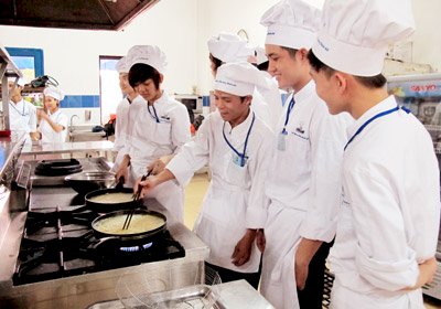 THÔNG BÁO TUYỂN DỤNG LAO ĐỘNG NAM LÀM VIỆC TẠI SINGAPORE - Phụ bếp nhà hàng Trung Quốc